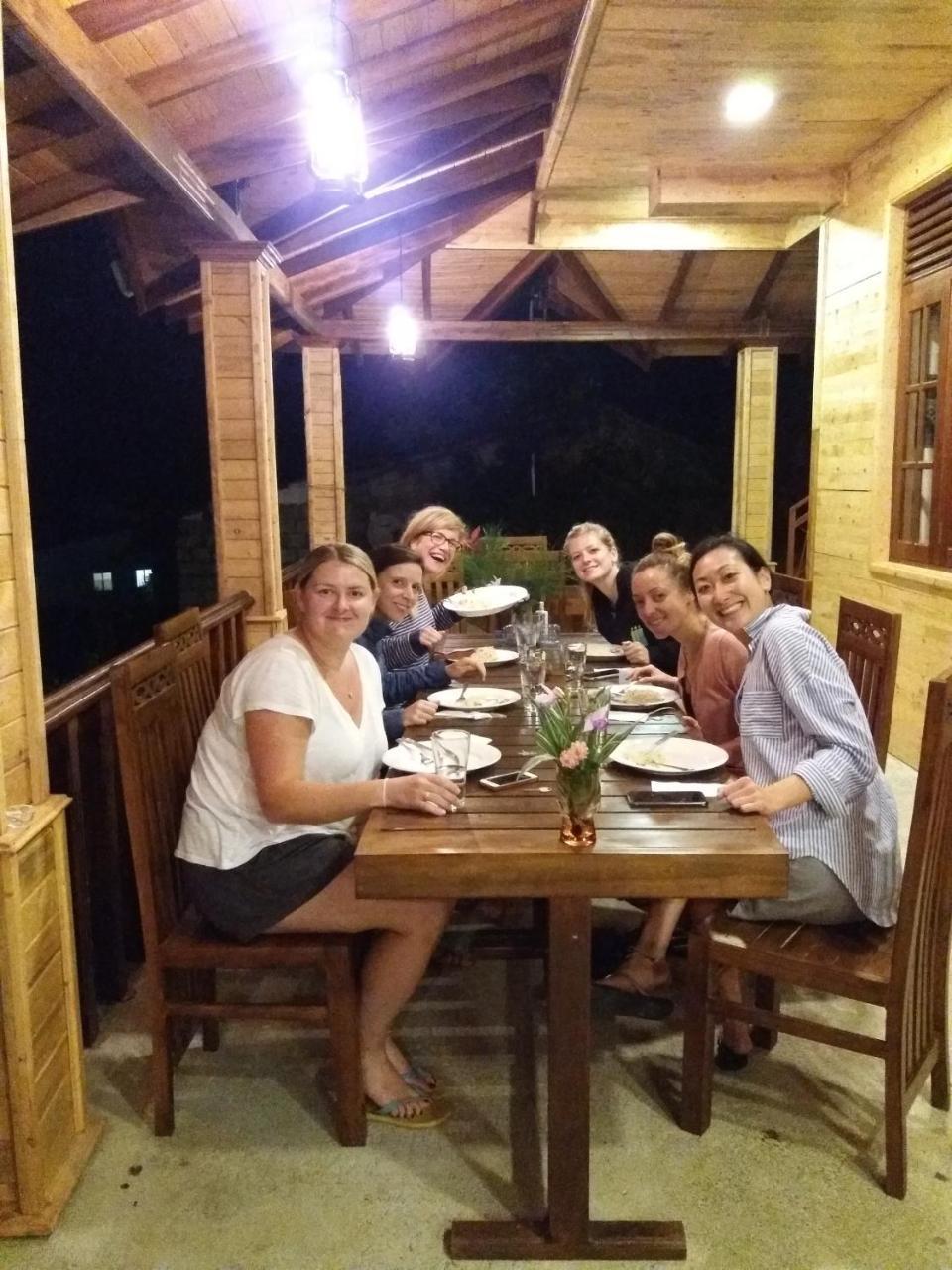Tea Breeze Motel Nallathanniya Bagian luar foto
